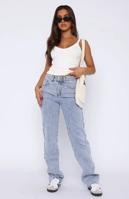 Jordyn High Waisted Straight Leg Jeans Light Blue Wash