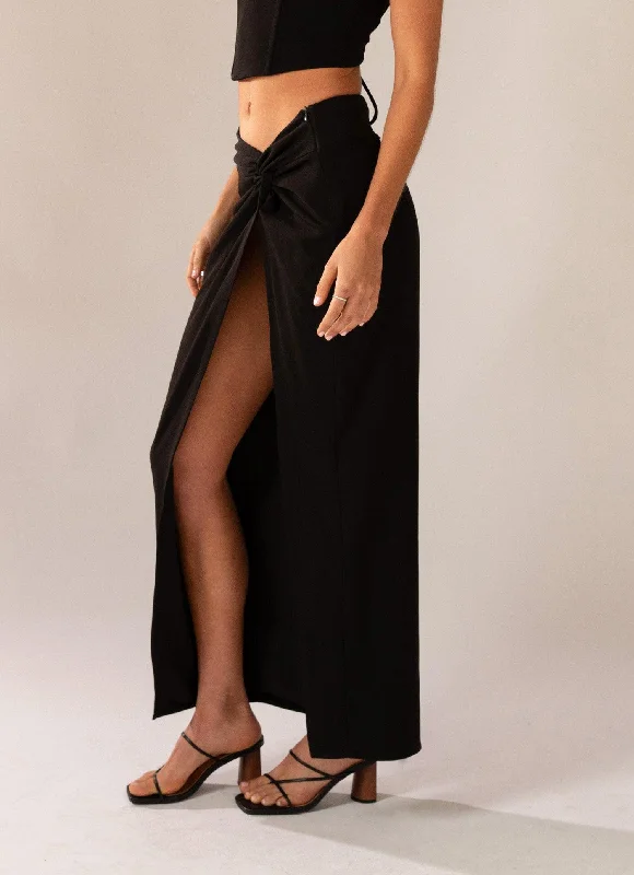 Taking Charge Maxi Skirt - Onyx