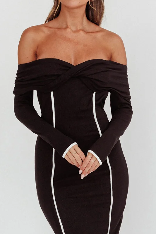 Genesis Off-Shoulder Long Sleeve Maxi Dress Black