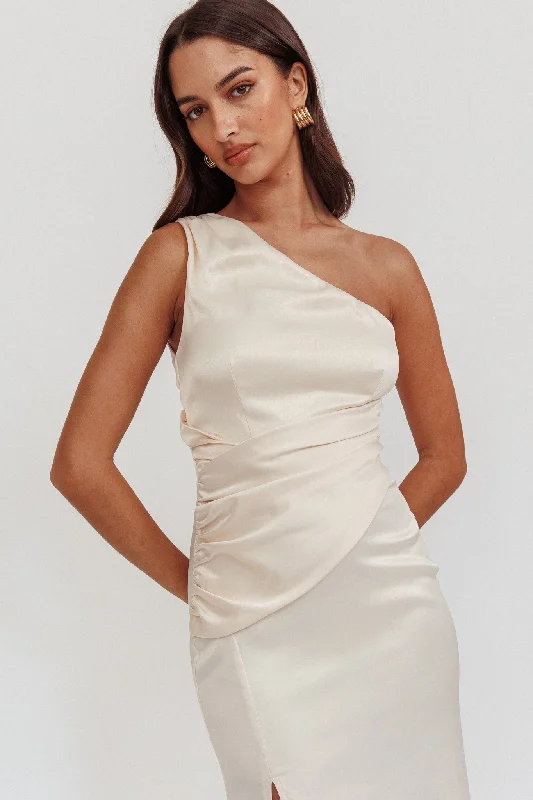 Taniesha One-Shoulder Gathered Maxi Dress Champagne