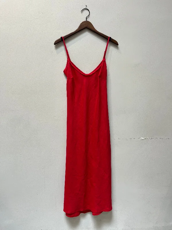 Farrah Slip Dress in French Linen - Cherry