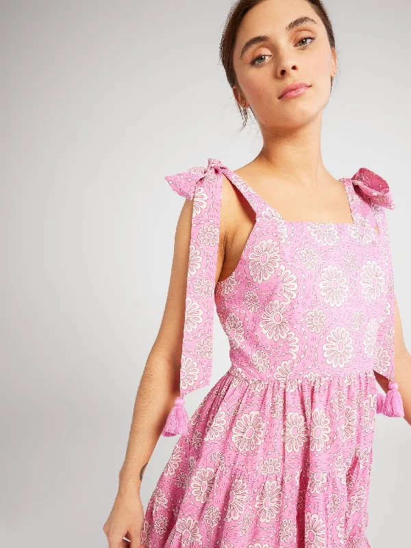 Kiara Dress in Pink Daisy