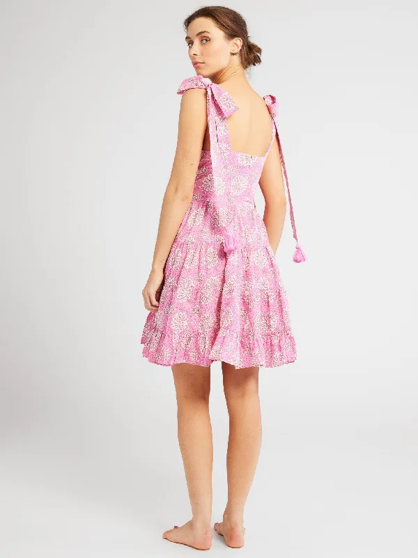 Kiara Dress in Pink Daisy