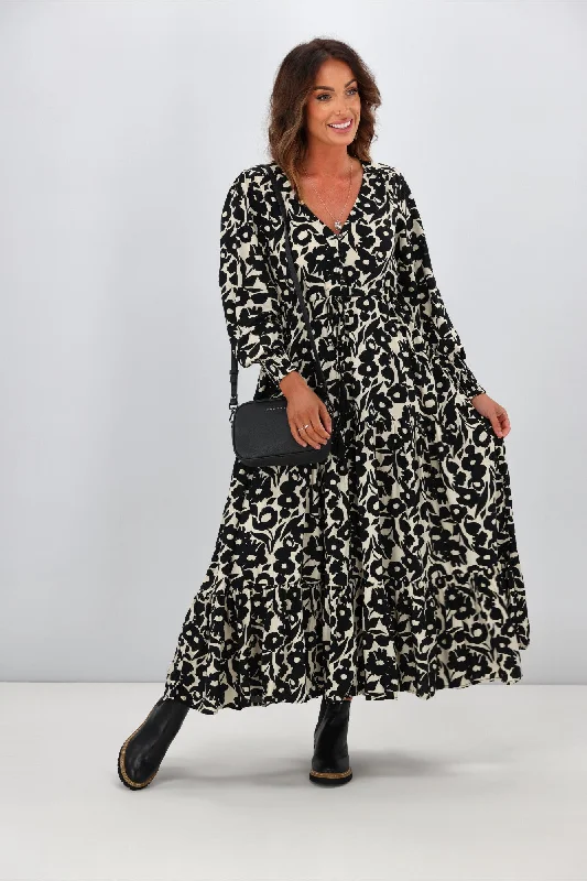 Silver Wishes Lacy Maxi Black Floral