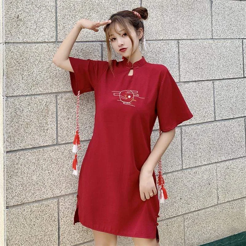 Vintage Embroideried Cheongsam Dress