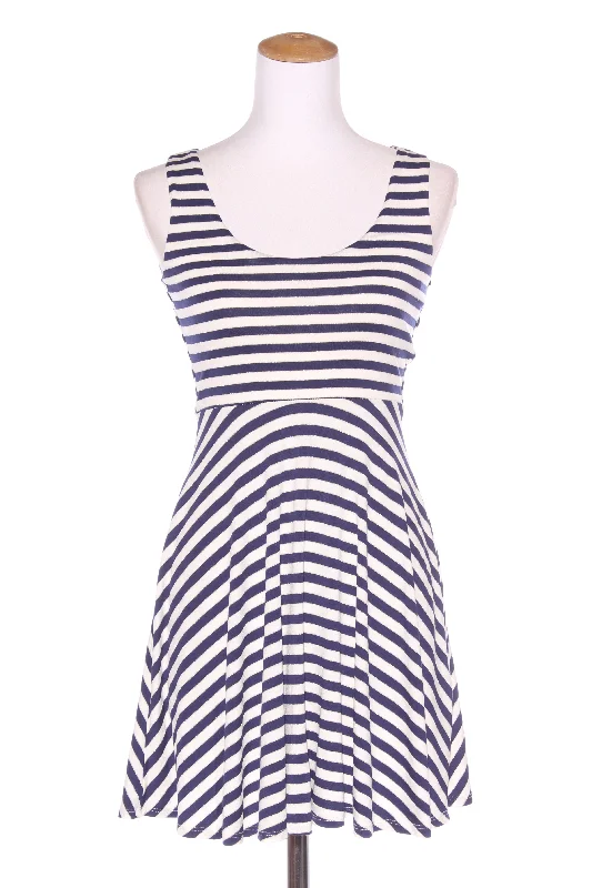 FOREVER NEW - Metallic stripe swing dress 8